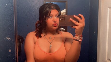 Ameera modelo hd galería