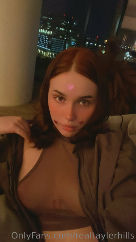 Tayler Hills art étoile img