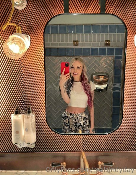 Sindy Day beau modèle img