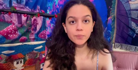 Angelica ASMR étoile érotique galeries