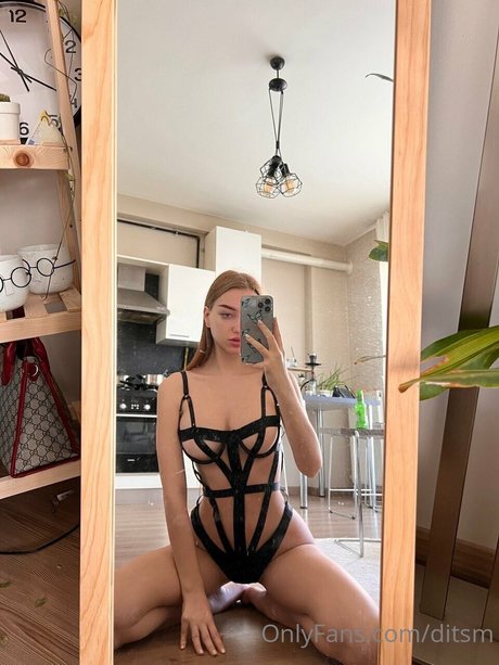 flexible onlyfans adult image