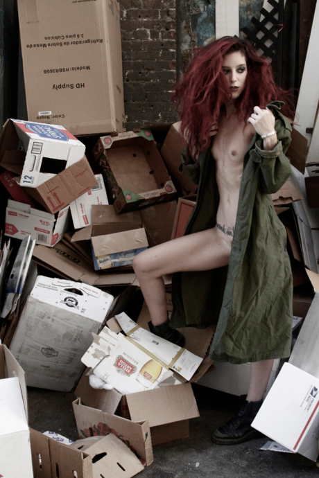 Cam Damage modèle érotique photo