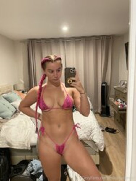 Mikaila Murphy star nude pictures