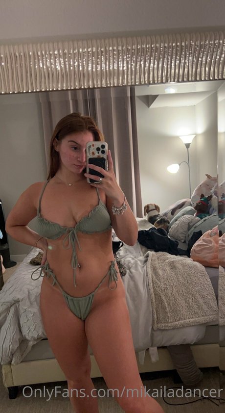 Mikaila Murphy naked star photos