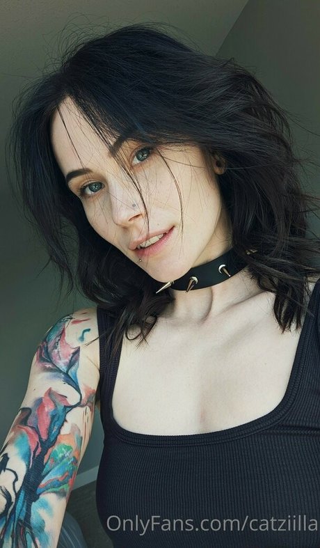 Catziilla actriz de desnudos archivo