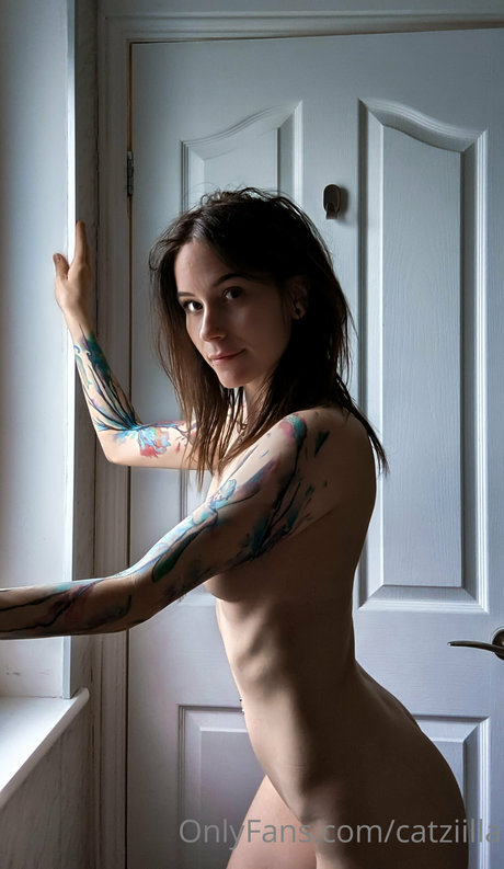 Catziilla top star img