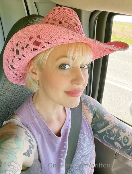 Griffon Ramsey pretty star galleries