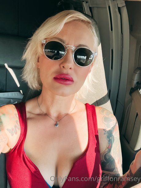 Griffon Ramsey pornstar free photo