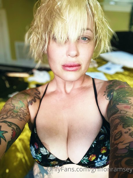 Griffon Ramsey naked star pictures