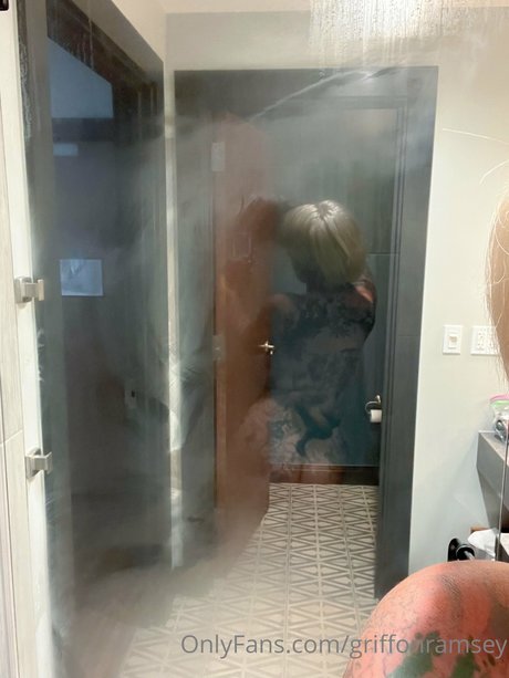 Griffon Ramsey actriz porno recopilación