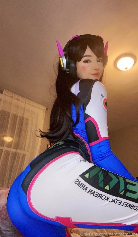 Nami Mami Lune étoile nue galerie