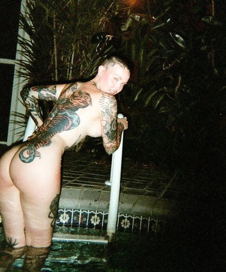 Embodoe actrice porno photo