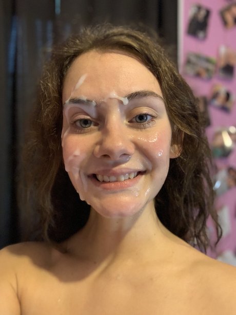 suck naked model pics