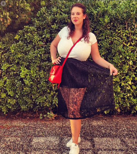 princygiuls actriz porno imágenes