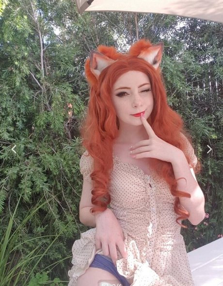 Elefire Grey actrice pornographique galerie