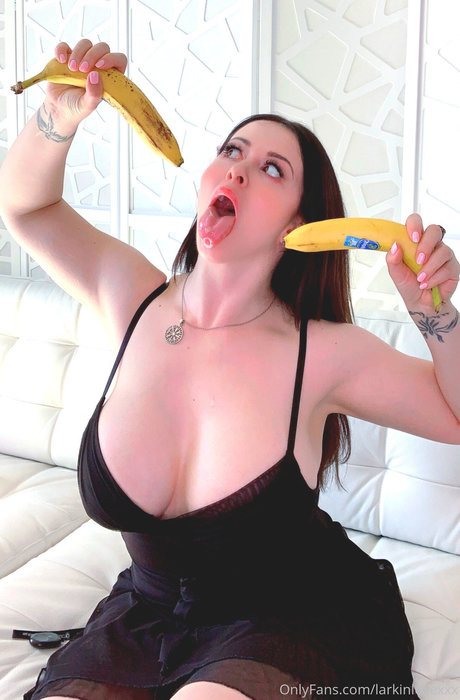 Larkin Love actriz de alta calidad fotos