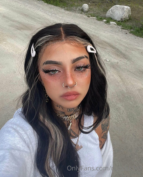 Notsick3_ desnudos estrella galería