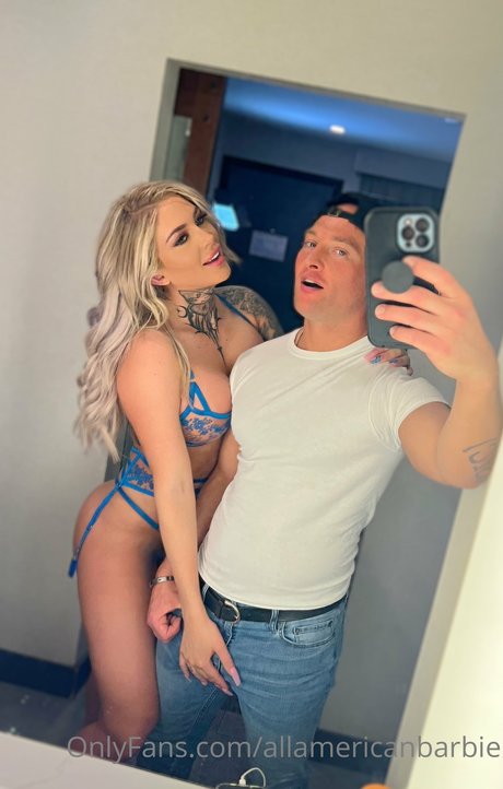 Christina Savoy étoile xxx images