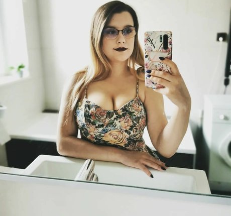 delimbre star du porno chaude galeries