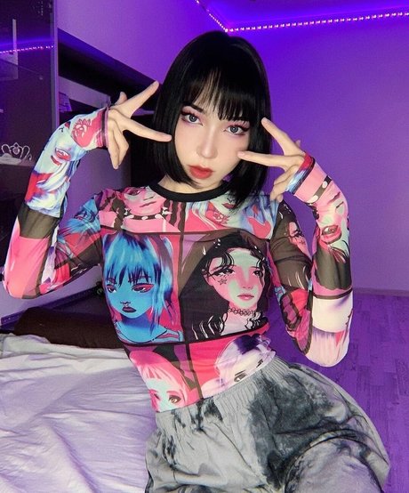 Ninja Vi modèle xxx img