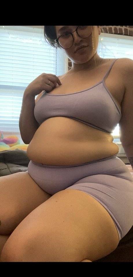 kellijellibelli modelo gratis archivo