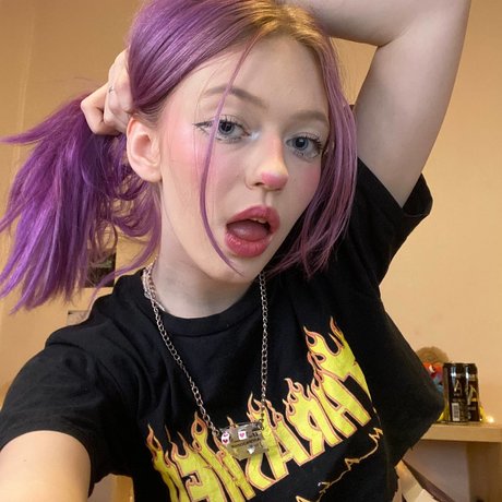 Ady Dark jolie étoile image