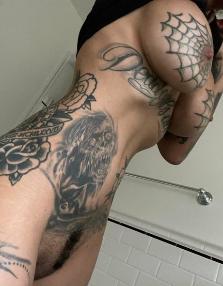 Bonnie Rotten estrella desnuda imágenes