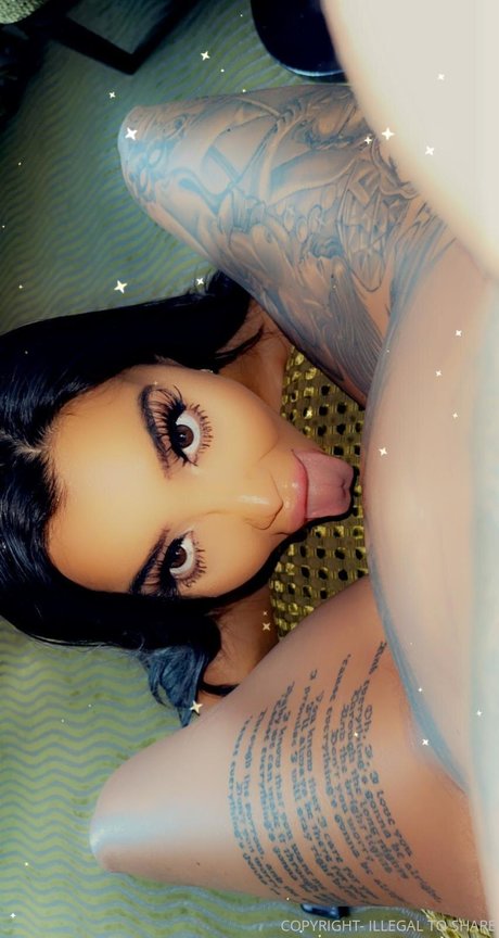 Chloe Khan sex pornstar picture