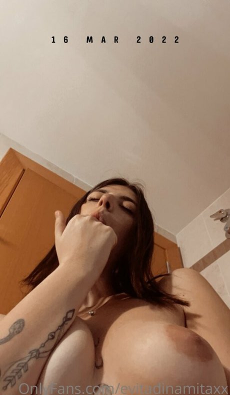 Anita Dinamita X star naked gallery