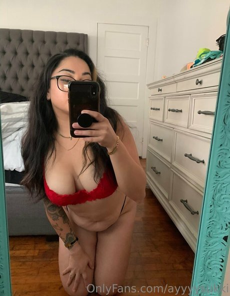 damnnnsukii2 star du porno en haute qualité image