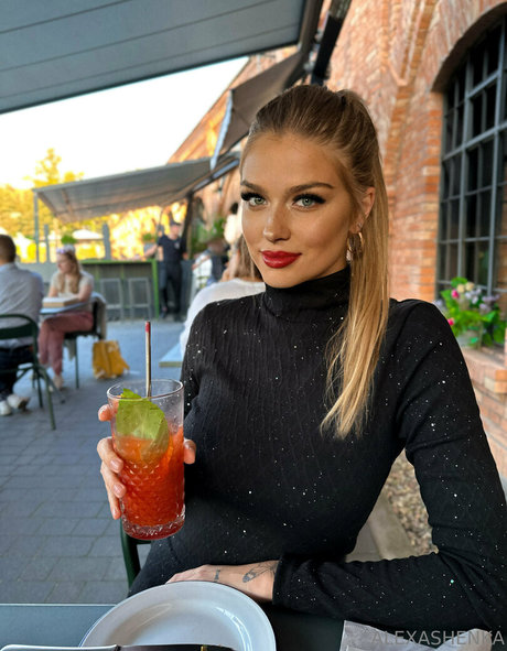 Sashenka Alexander pornstar sexy photo
