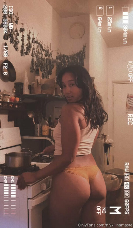 Niykiii Namaste estrella porno superior recopilación