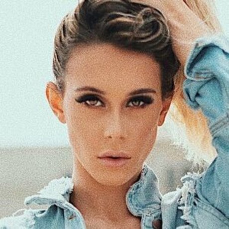 Logan Reese hot pornstar pic