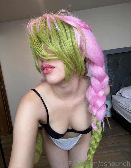 Ashounch arte estrella porno galerías