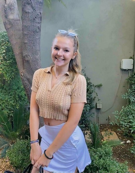 nerdyhayley69 actriz de arte recopilación