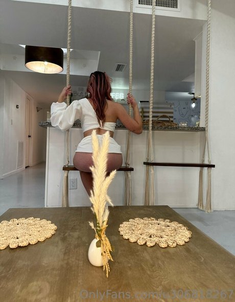 nerdyhayley69 étoile nue img