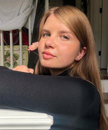 Elizabeth M estrella atractiva galería