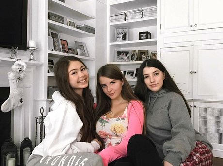 Elizabeth M modèle joli collection