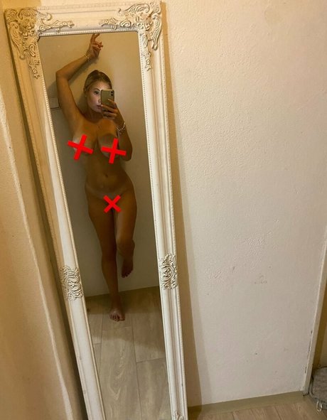 katemoonn modèle joli image