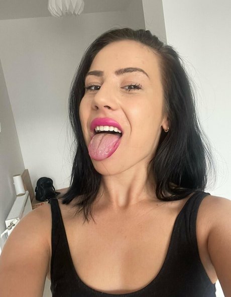 vanessa099 modelo de alta calidad fotos