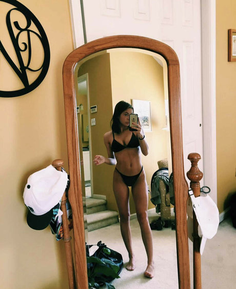 Casey Nixon bonita modelo imágenes