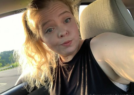 sadiegoldfree modelo libre recopilación