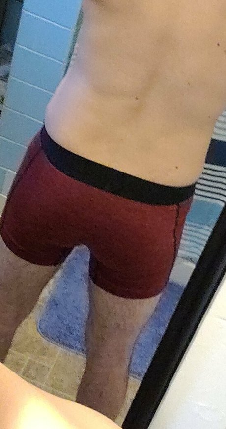 tragicgaynerd nude star gallery