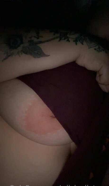 wiickedlotusx modelo hermosa imagen