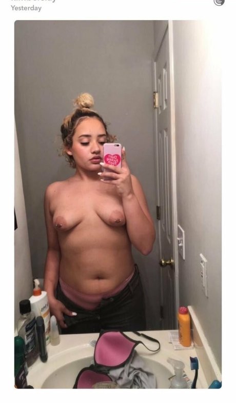 Kim Johannson étoile exclusive galeries