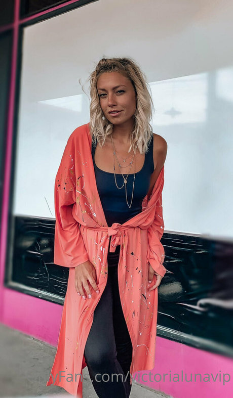 victorialunavip estrella del sexo imágenes