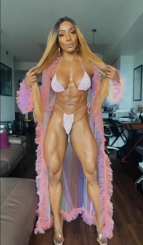 Maggie Watson modelo hermosa galería