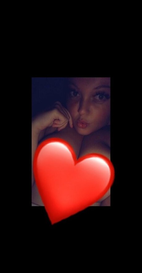 lucylucyxxx modèle gratuit collection