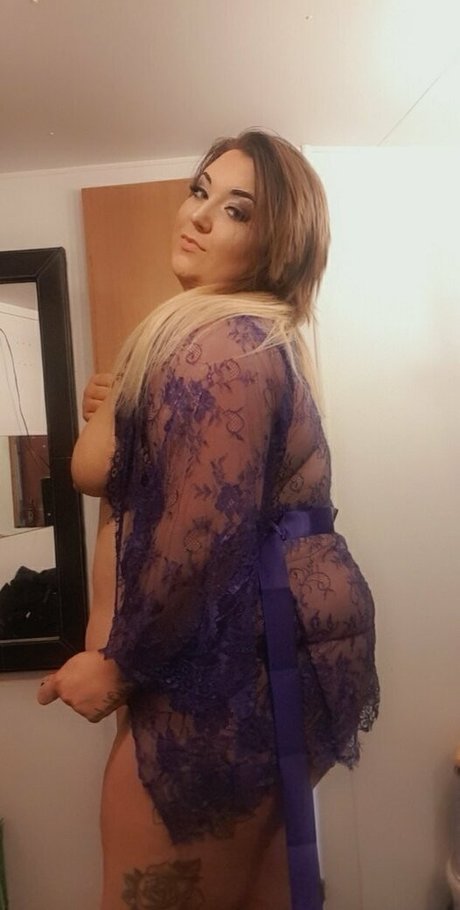 elliemartinxo sexo estrella porno imágenes