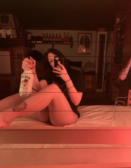 lararoxyrox sexo estrella porno archivo